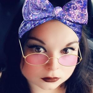 Meet your Posher, Brezzy